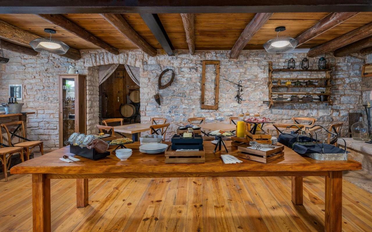 Relais And Wine San Tommaso (Adults Only) Otel Bale Dış mekan fotoğraf